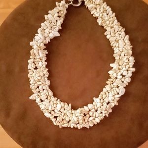 Beautiful cluster necklace